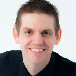 Dr. Elton Schmitt de Almeida